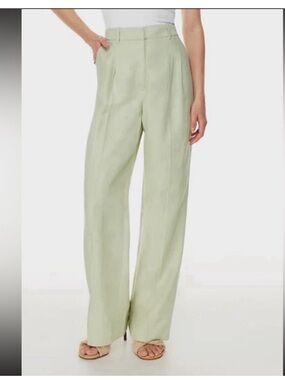 NEW Aritzia Wilfred The Effortless Pants Linen Pastel
Sage Green Size 4 Trousers